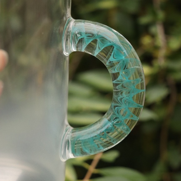 Starbucks 2023 Holiday Frosted Clear Gradient Swirl Handle Glass Mug - Picture 4 of 5